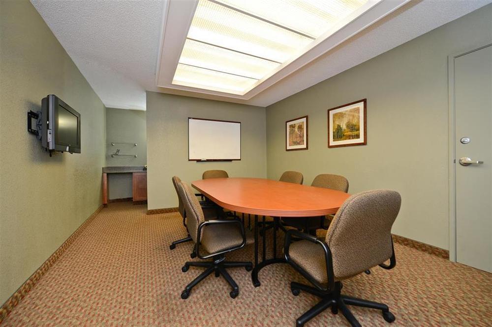Americas Best Value Inn And Suites Overland Park Fasilitas foto