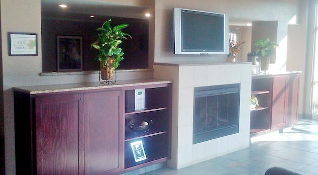 Americas Best Value Inn And Suites Overland Park Bagian luar foto